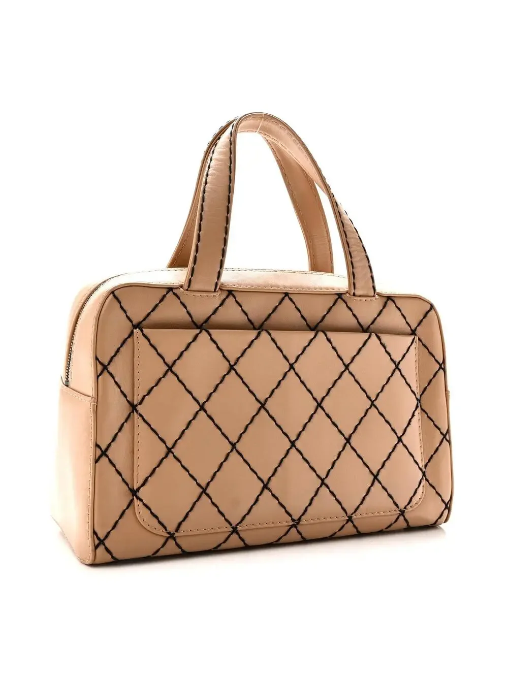 CHANEL indulge timeless